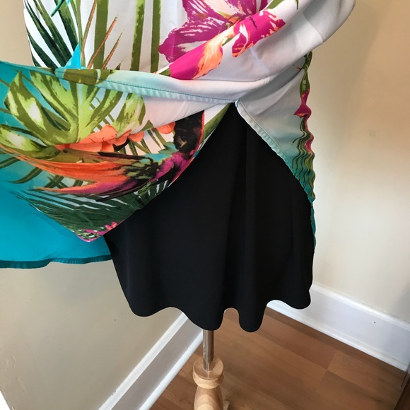 ONE LEFT Worthington asymmetrical Bird tank top - Picture 2 of 4